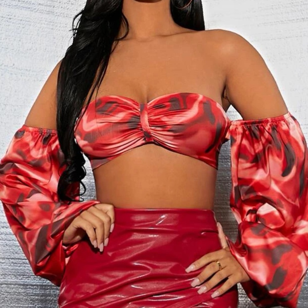 Off the shoulder, lantern sleeve crop top
